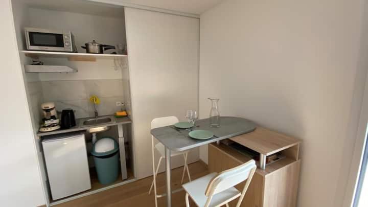 Magnifique Studio Avec Terrasse Et Garage Apartment Chens-sur-Leman ภายนอก รูปภาพ